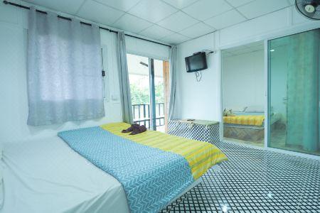 Happiness Resort - 46