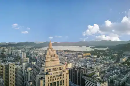 Yinhu Yunting - 9