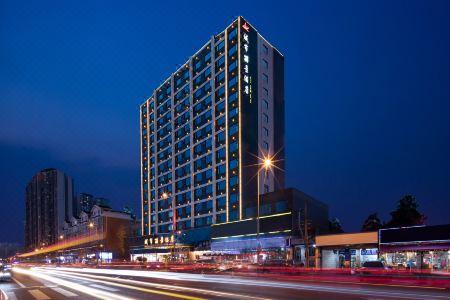 City View Chengdu - 3