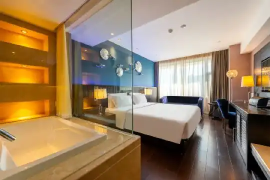 Crystal Orange Guangzhou Yuexiu Taojin - 38