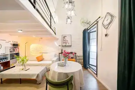 Ling Homestay - 117