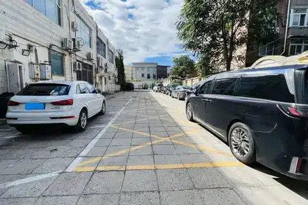 Beijing Baihe Business - 3