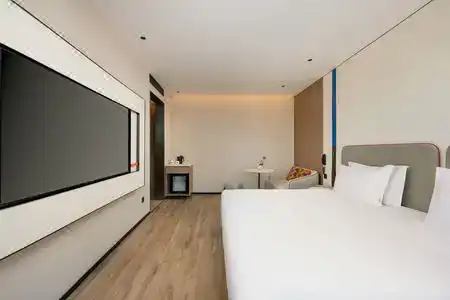 Holiday Inn Express Shanghai North Bund by IHG - 50