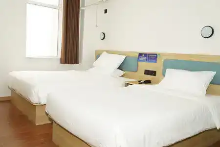 7Days Inn (Beijing Zhongguancun Suzhoujie Subway Station) - 4