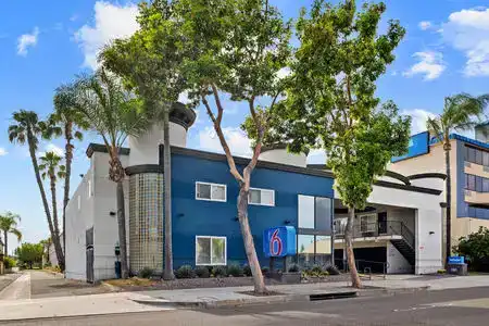 Motel 6 Anaheim, CA - Convention Center - 7
