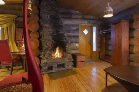 Aurora Queen Resort Igloos - 33