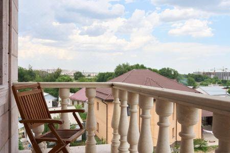 Central Asia Inn - 8