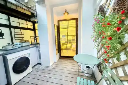 Ling Homestay - 127