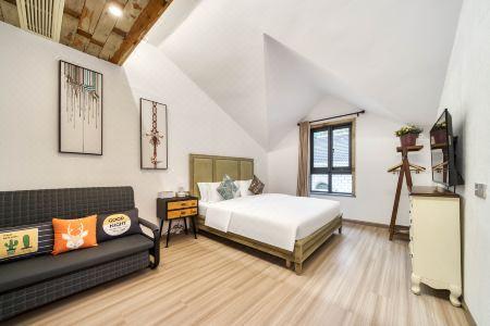 Tranquil Inn - 29