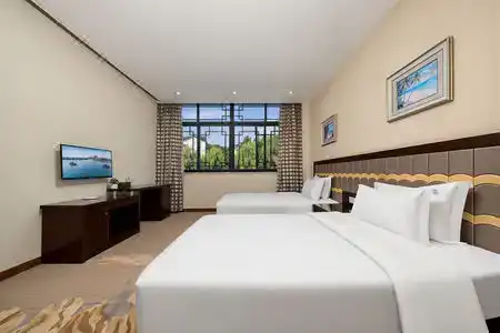 Riverside · Waterfront - 21