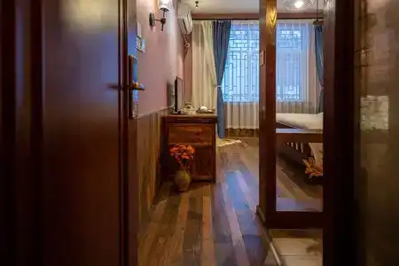 Menghuan Dali Topic Guest House - 98