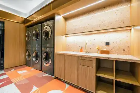 Orange Selected - 12