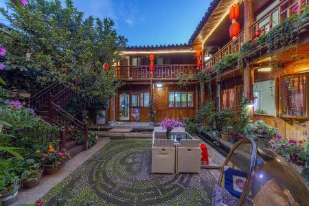 Shuhe Zaibiechu Inn - 8