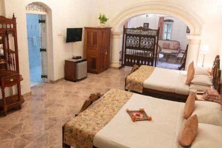 Manor House, Kandy - 1