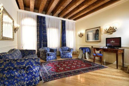 Suites Torre Dell'Orologio - 50