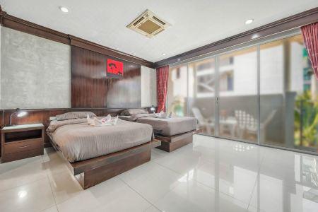 EBS Phuket Hostel - 32