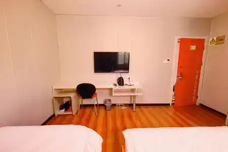 Pod Inn (Beijing Gulou Houhai) - 2