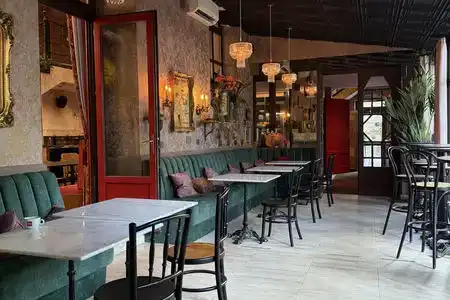 Mika Downtown - 5