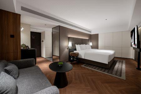 IntercityShenzhen Futian Huaqiang North - 30