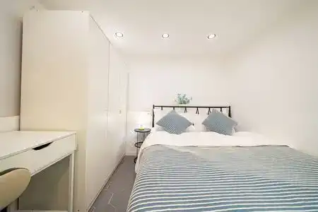 Ling Homestay - 171