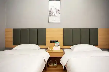 GreenTree Inn Express - 6