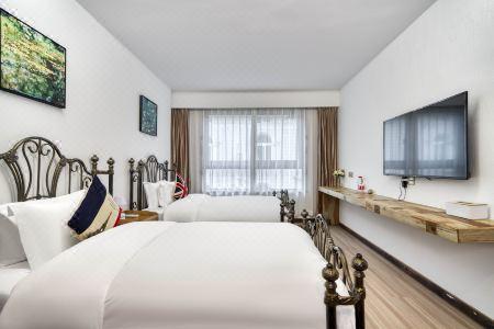 Tranquil Inn - 20