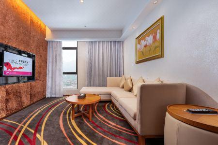 Ramada Plaza by Wyndham Huizhou East - 18