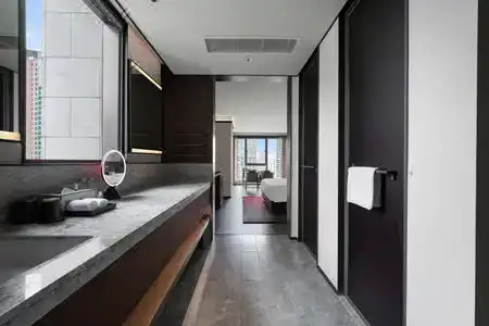 JOYA Shanghai Lujiazui - 66