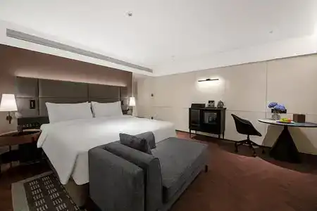 IntercityShenzhen Futian Huaqiang North - 23