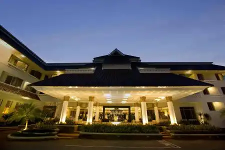 Santika Premiere Jogja - 1