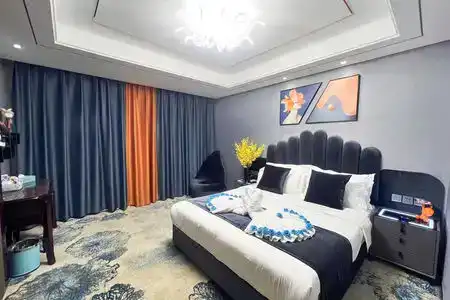 Ai Qin Hai Zhen Pin - 0