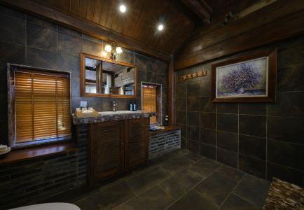 Blossom Hill Inn - 67