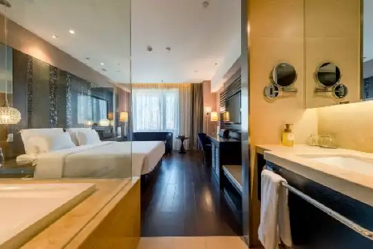 Crystal Orange Guangzhou Yuexiu Taojin - 46