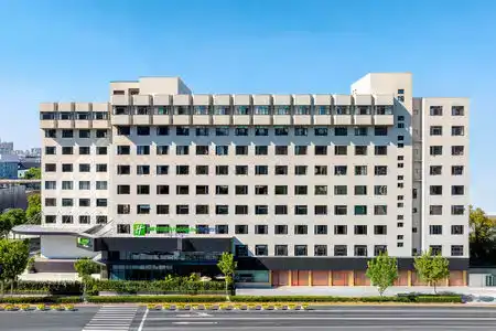 Holiday Inn Express Shanghai North Bund by IHG - 5