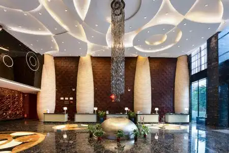 Ramada Plaza by Wyndham Huizhou East - 4