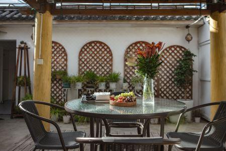 Daqian Boutique Hostel Inn - 8