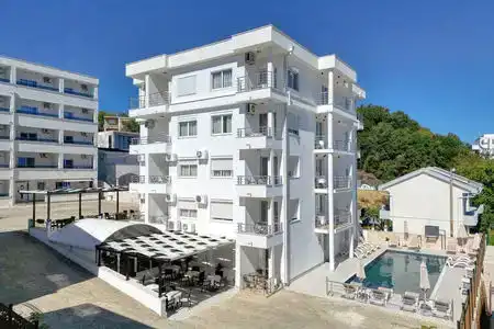 Aqua Lounge Aparthotel - 0