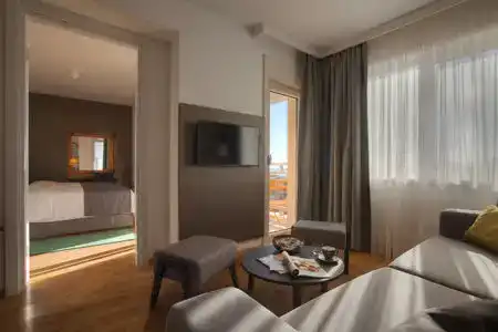 Fontana Seafront Residences - 43