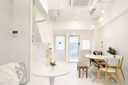 Casa Blanca Guesthouse - Hostel - 1