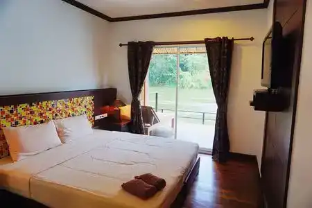 Koh Mueangkarn Paradise View Resort - 1