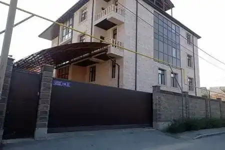 Central Asia Inn - 1