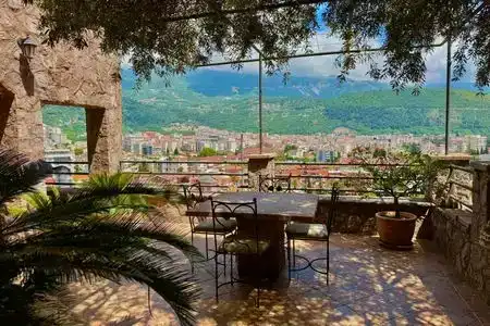 Contessa Apartments - 0