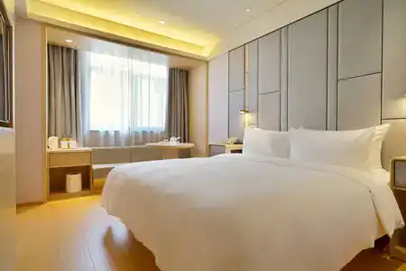 JI (Shanghai Hongqiao National Exhibition Center Shenhong Road) - 2