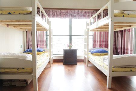 UrBeautiful International Youth Hostel - 15