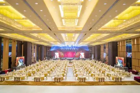 Ramada Plaza by Wyndham Huizhou East - 9