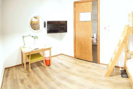 Be Home Youth Hostel - 24