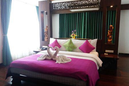 Nicha Suite Hua Hin - 60
