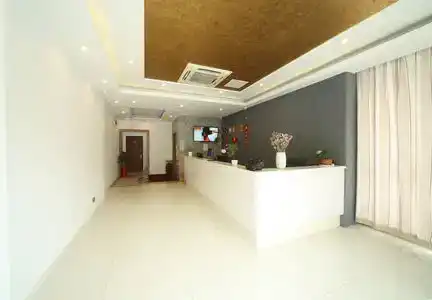 Suzhou Yangcheng Star Boutique - 0