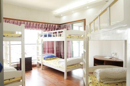 UrBeautiful International Youth Hostel - 13