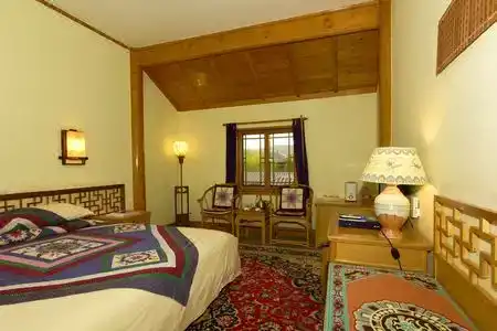 Dunhuang Moshanghua Theme Inn (Dunhuang Mingsha Mountain Crescent Spring Branch) - 82